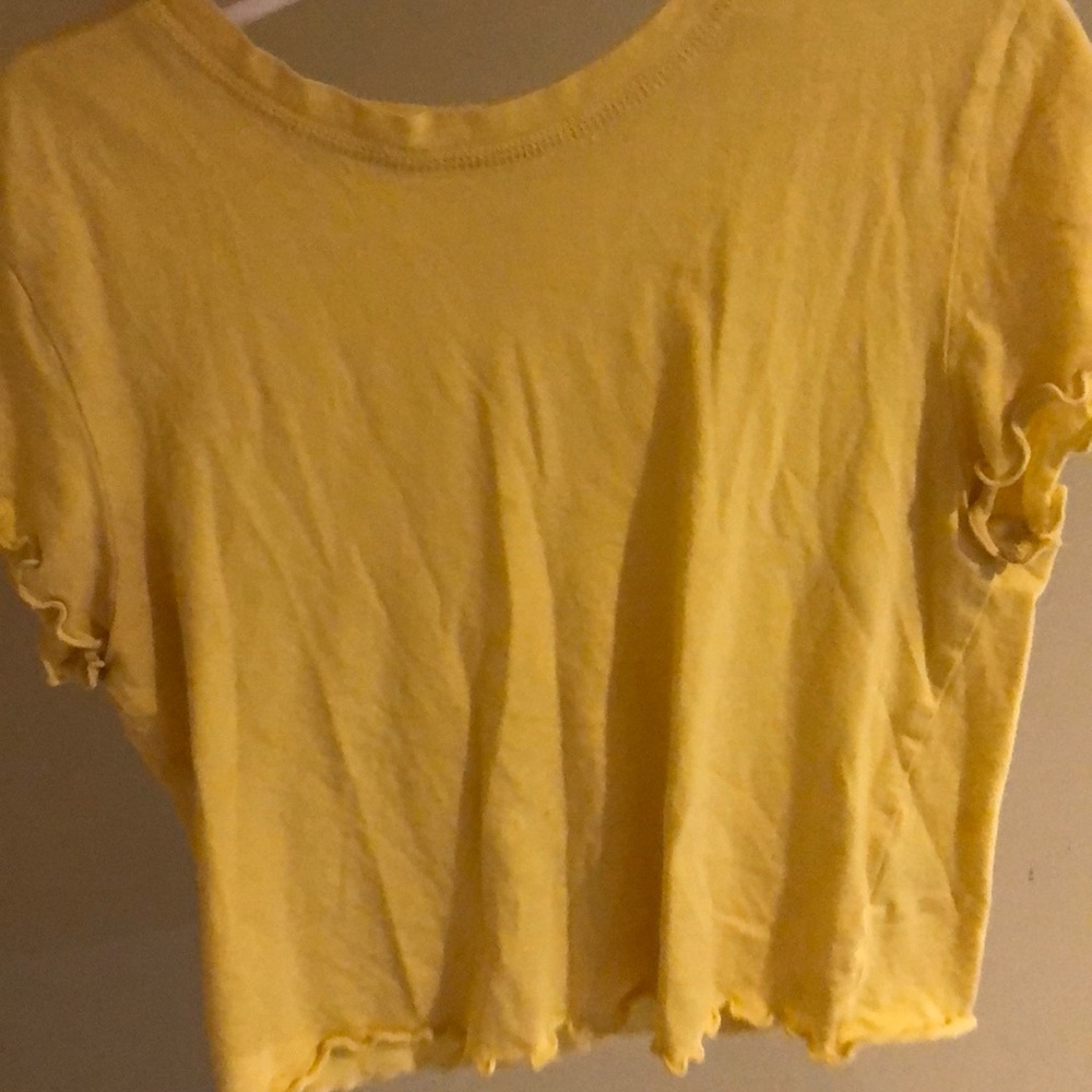 Yellow cropped pacsun shirt